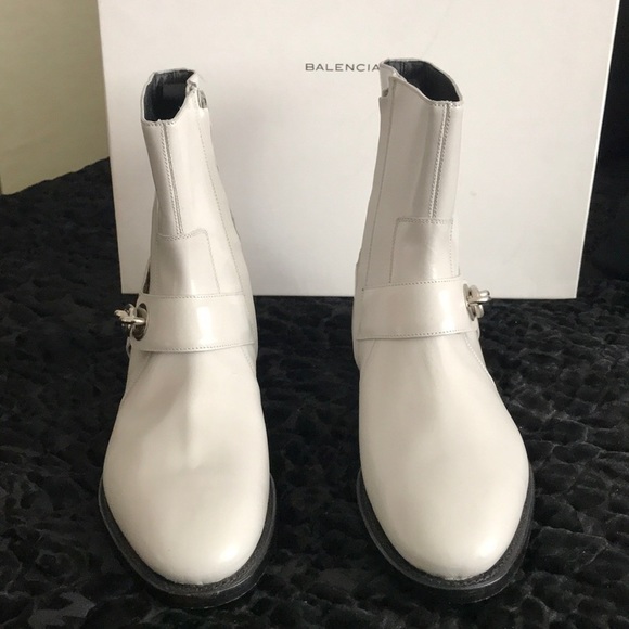 Balenciaga Cement Leather Ankle Biker Boot - Picture 2 of 8